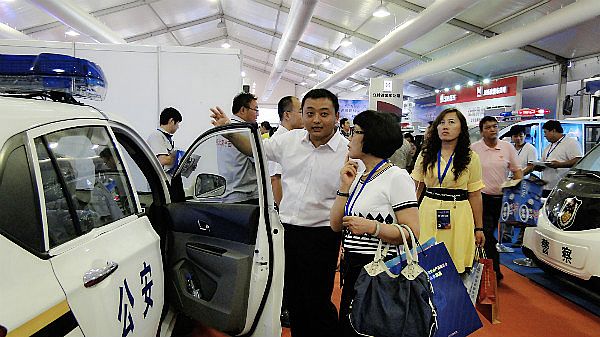 新宇宙電動(dòng)車參加道路交通安全展會(huì)圓滿成功